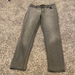 Women’s jeans